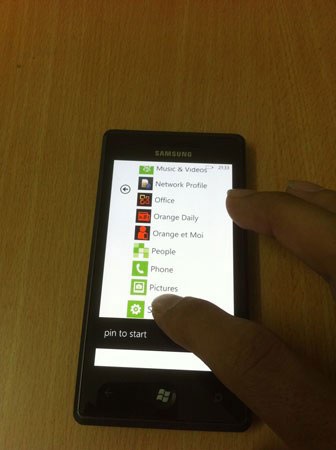 Điện thoại Windows Phone 7 đầu tiên của Samsung “đến”” Việt Nam - 8