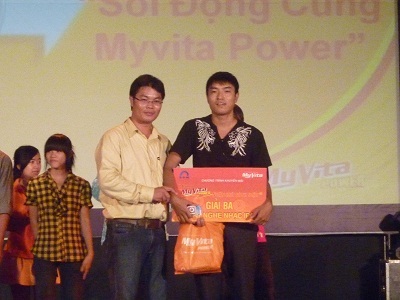 Nhận quà bất ngờ từ “Cùng MyVita Power nhận quà sành điệu” - 2