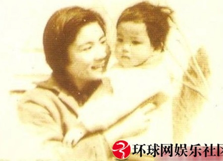 Vương Phi "khoe" ảnh thời thơ ấu - 3 Vương Phi "khoe" ảnh thời thơ ấu - 3