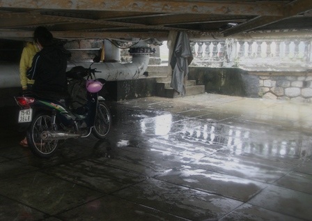 Chùm ảnh: Trắng xóa mưa Huế đầu đông - 11