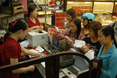 Giải quyết tâm lý để giảm nhiệt giá vàng - 2 Giải quyết tâm lý để giảm nhiệt giá vàng - 2