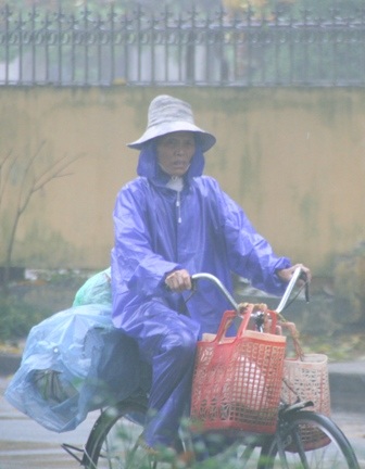 Chùm ảnh: Trắng xóa mưa Huế đầu đông - 6