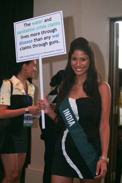 Người đẹp Hoa hậu trái đất kêu gọi bảo vệ nguồn nước - 6