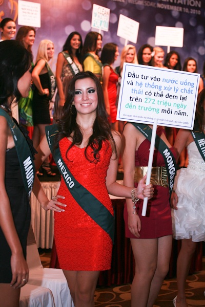 Người đẹp Hoa hậu trái đất kêu gọi bảo vệ nguồn nước - 16