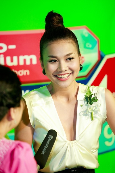 “Sao” đồng hành cùng Anlene phòng chống loãng xương - 6 “Sao” đồng hành cùng Anlene phòng chống loãng xương - 6