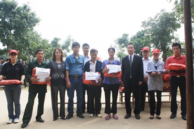 252 triệu đồng đến với bà con vùng lũ huyện Đức Thọ - 2