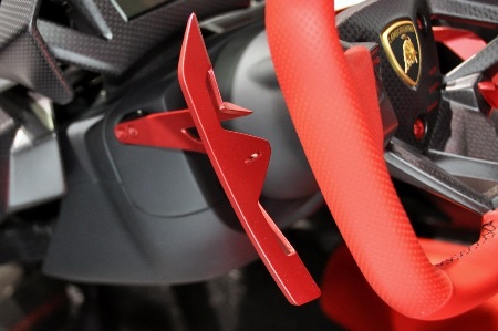 Lamborghini sản xuất siêu xe giá hơn 3 triệu USD? - 13