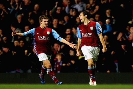 Aston Villa - MU: Thử thách ở Villa Park - 3 Aston Villa - MU: Thử thách ở Villa Park - 3