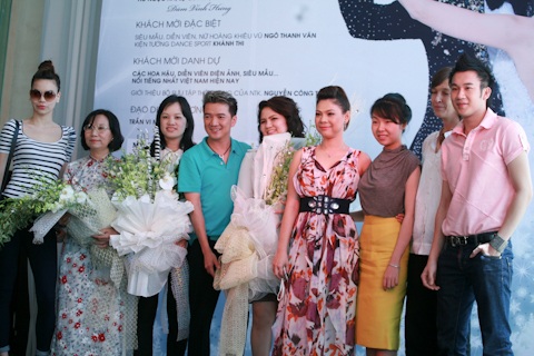 Mr Đàm “đưa tuyết” về TPHCM - 4