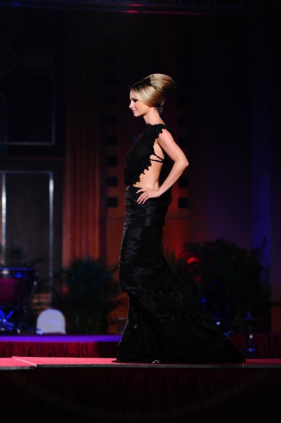 Những “búi tóc” quyến rũ trong “dạ hội từ thiện Viên” - 7 Những “búi tóc” quyến rũ trong “dạ hội từ thiện Viên” - 7