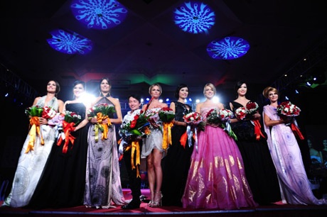 Những “búi tóc” quyến rũ trong “dạ hội từ thiện Viên” - 12 Những “búi tóc” quyến rũ trong “dạ hội từ thiện Viên” - 12