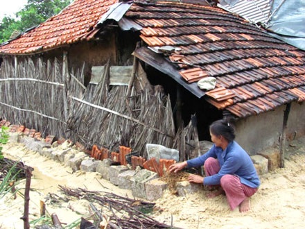 Lũ cát chưa từng có “đổ bộ” vùi lấp thôn xóm - 10