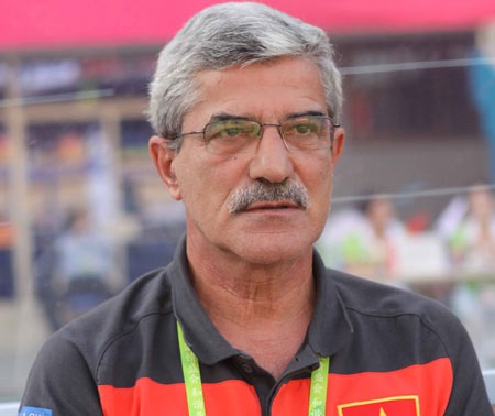 HLV Calisto hài lòng với đội Olympic Việt Nam - 1