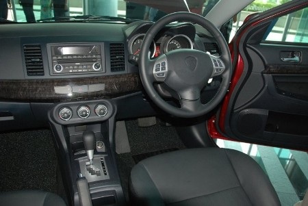 Inspira - Phiên bản mới của Mitsubishi Lancer - 10