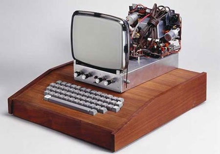 Bán đấu giá chiếc máy tính đầu tiên của Apple - 3 Bán đấu giá chiếc máy tính đầu tiên của Apple - 3