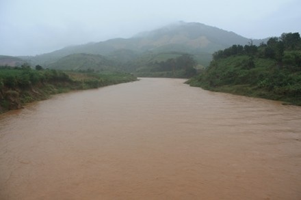 Cầu Pô Kô: Vạn tấm lòng đã nối lại đôi bờ vui - 3
