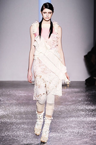 BST thu đông 2010 của Rodarte - 20