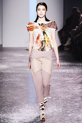 BST thu đông 2010 của Rodarte - 5