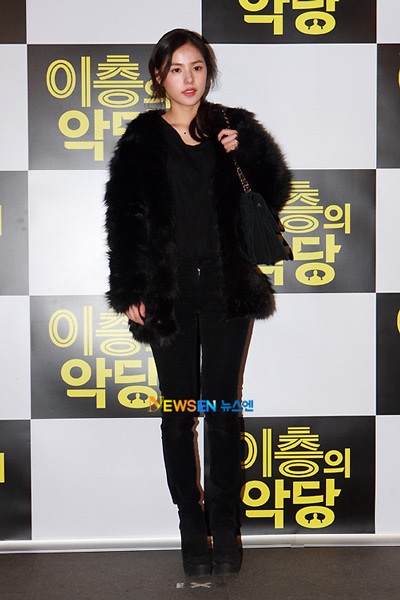 Kim Hye Soo rạng ngời trong buổi ra mắt phim mới - 10 Kim Hye Soo rạng ngời trong buổi ra mắt phim mới - 10