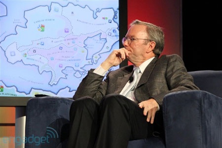 Ngắm Nexus S trên tay CEO của Google - 9 Ngắm Nexus S trên tay CEO của Google - 9