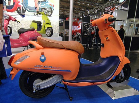 Hyosung ST-E3 - Mẫu scooter đến từ Hàn Quốc - 3 Hyosung ST-E3 - Mẫu scooter đến từ Hàn Quốc - 3