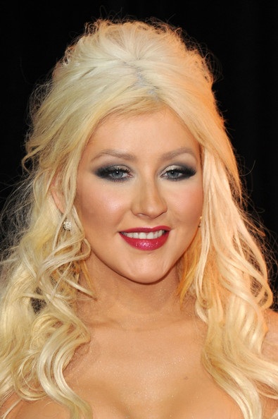 Christina Aguilera quyến rũ; Cher trẻ đẹp ngỡ ngàng - 8 Christina Aguilera quyến rũ; Cher trẻ đẹp ngỡ ngàng - 8