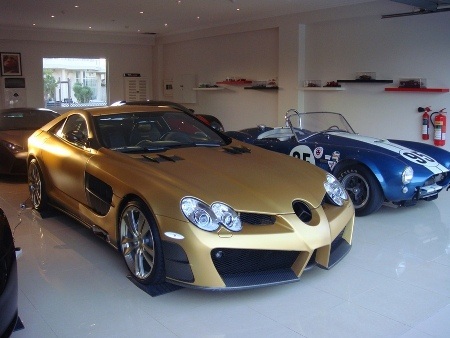 Bộ sưu tập siêu xe của gia đình hoàng tộc Bahrain - 10