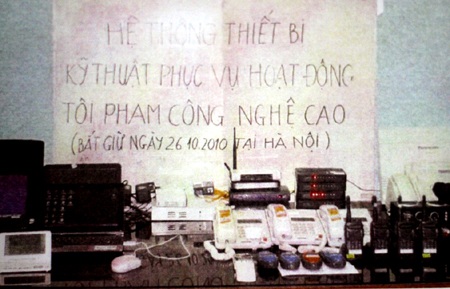 Bắt 16 người nước ngoài lừa đảo tại Việt Nam - 1