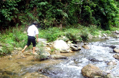 Cắm bản gieo chữ vùng cao - 1