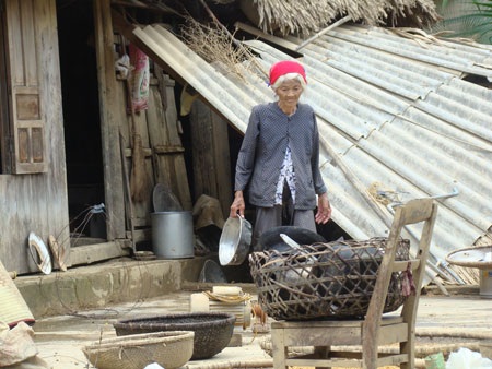 Đề nghị giãn nợ, khoanh nợ cho dân thiệt hại do lũ - 1 Đề nghị giãn nợ, khoanh nợ cho dân thiệt hại do lũ - 1