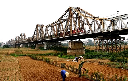 Hà Nội xây cầu đường sắt mới bắc qua sông Hồng - 1