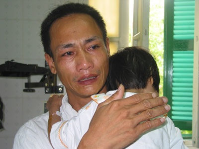 Mong manh trái tim bé bỏng của bé 3 tuổi - 3