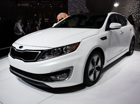 Kia Optima Hybrid gây ấn tượng - 10 Kia Optima Hybrid gây ấn tượng - 10