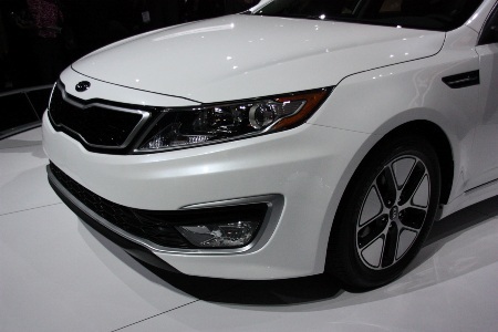 Kia Optima Hybrid gây ấn tượng - 3 Kia Optima Hybrid gây ấn tượng - 3