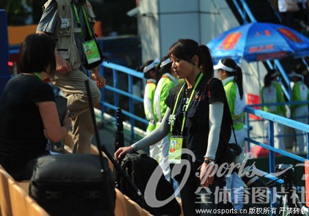 Nữ phóng viên xinh đẹp nhất tại ASIAD 16 - 2 Nữ phóng viên xinh đẹp nhất tại ASIAD 16 - 2