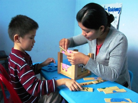 Nỗi niềm cô giáo dạy trẻ tự kỷ - 1