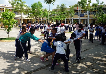 Thăm trường tiểu học thân thiện vùng ven đô - 2 Thăm trường tiểu học thân thiện vùng ven đô - 2