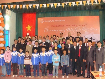 Chúc mừng ngày Nhà Giáo Việt Nam - Khi doanh nghiệp thể hiện trách nhiệm công dân - 2