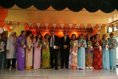 Chúc mừng ngày Nhà Giáo Việt Nam - Khi doanh nghiệp thể hiện trách nhiệm công dân - 3