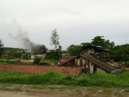 TPHCM kiên quyết dẹp các lò gạch thủ công - 1