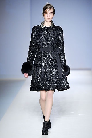 BST thu đông 2010 của Alberta Ferretti - 20