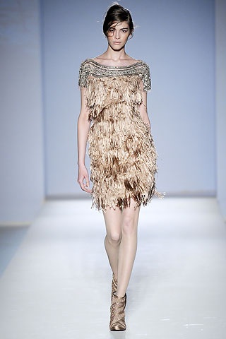 BST thu đông 2010 của Alberta Ferretti - 27