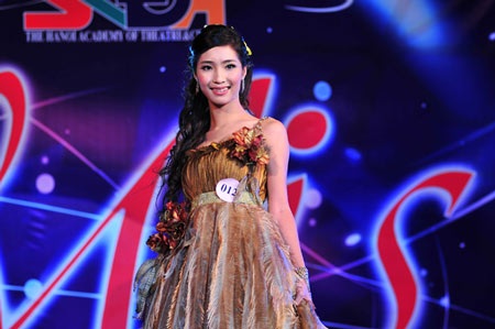“Sống thử” đưa Trần Thị Nga thành Hoa khôi trường Điện ảnh - 8 “Sống thử” đưa Trần Thị Nga thành Hoa khôi trường Điện ảnh - 8