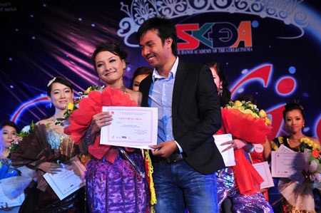 “Sống thử” đưa Trần Thị Nga thành Hoa khôi trường Điện ảnh - 15 “Sống thử” đưa Trần Thị Nga thành Hoa khôi trường Điện ảnh - 15