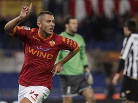 Vòng 5 Bảng E: Nụ cười cho thành Roma? - 1