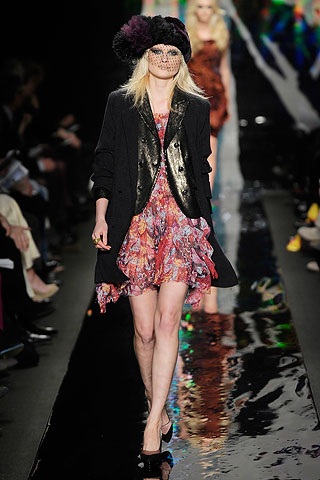 BST thu đông 2010 của Diane von Furstenberg - 24 BST thu đông 2010 của Diane von Furstenberg - 24