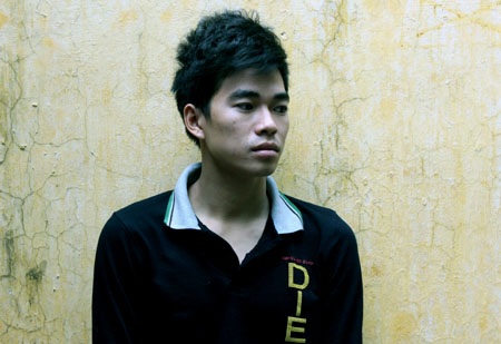 Sinh viên trộm xe máy để trả nợ lô đề - 1