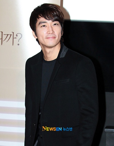 Song Seung Hun thân mật với người đẹp Nhật Bản - 10 Song Seung Hun thân mật với người đẹp Nhật Bản - 10