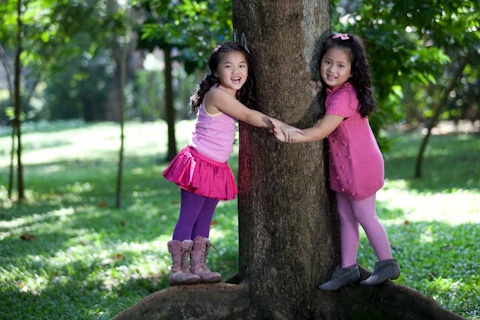 Con gái Mỹ Lệ làm “mẫu” cho nhãn hiệu thời trang của mẹ - 8 Con gái Mỹ Lệ làm “mẫu” cho nhãn hiệu thời trang của mẹ - 8