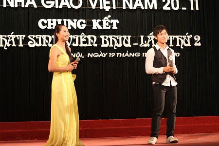 Sinh viên ĐH Quốc tế Bắc Hà “khoe” giọng ca đẹp - 3